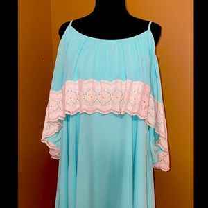 Women’s XL cold shoulder dress